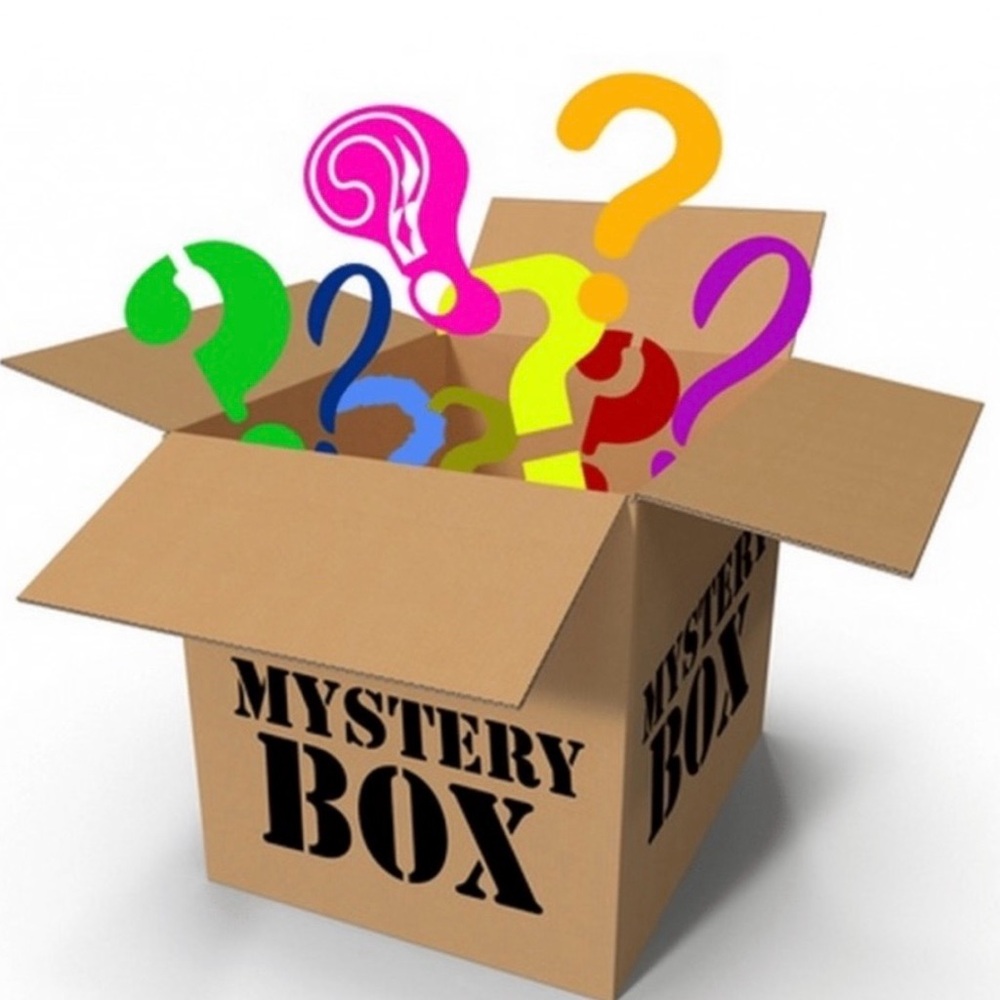 Mystery Box Women M tops, dresses and sets great condition 15 items.